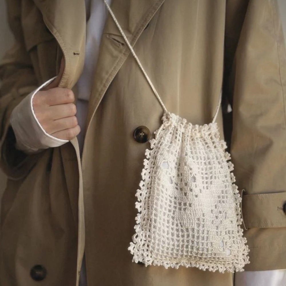 Antique Lace Drawstring Purse Bag - Picture 7 of 7